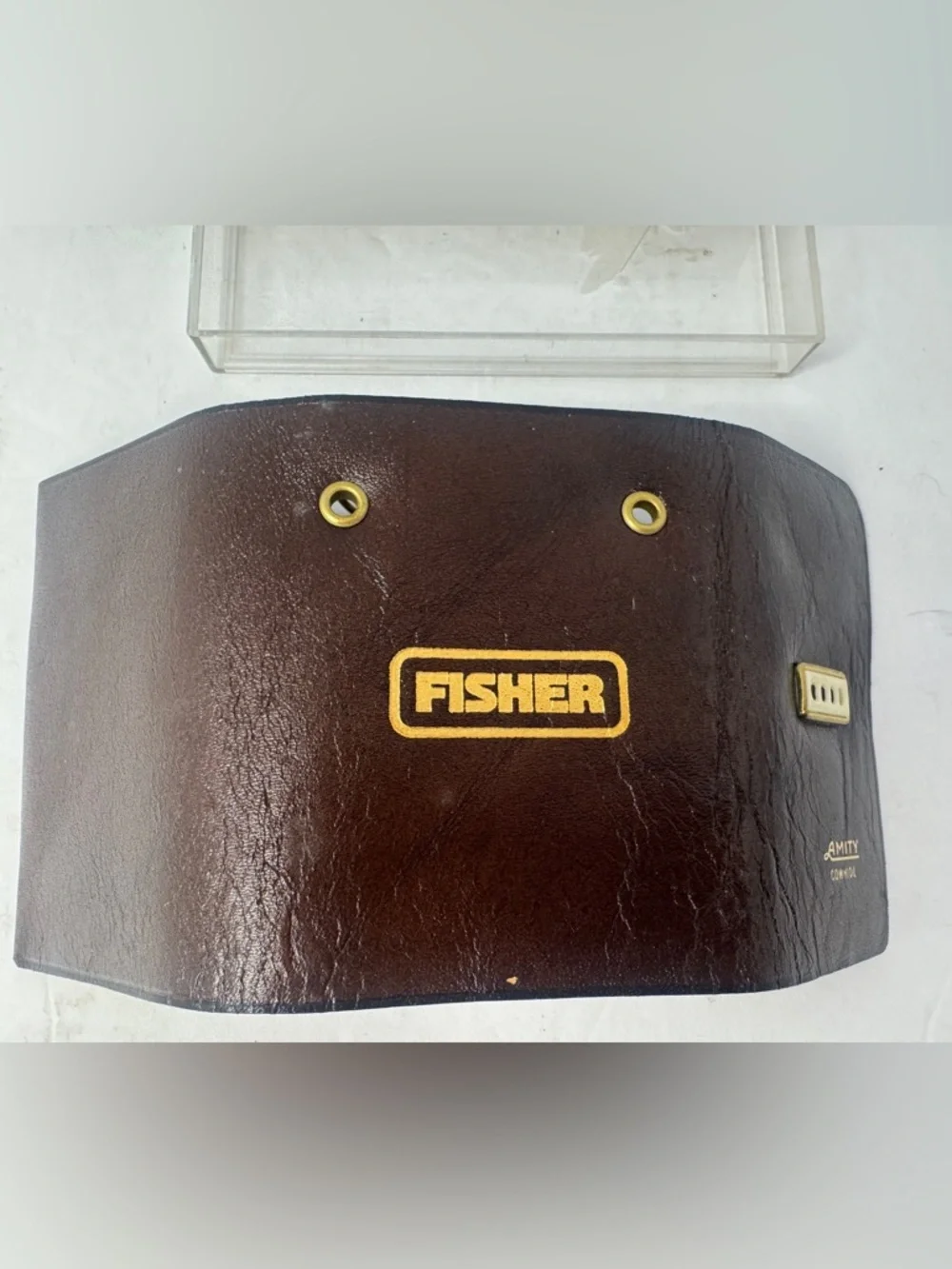 NEW Amity Leather Key Case Brown Cowhide Vintage Key Holder w/ Box